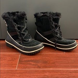 Women’s size 7.5 sorel boots